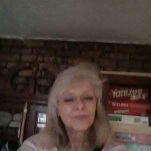 Meet your Posher, Deborah